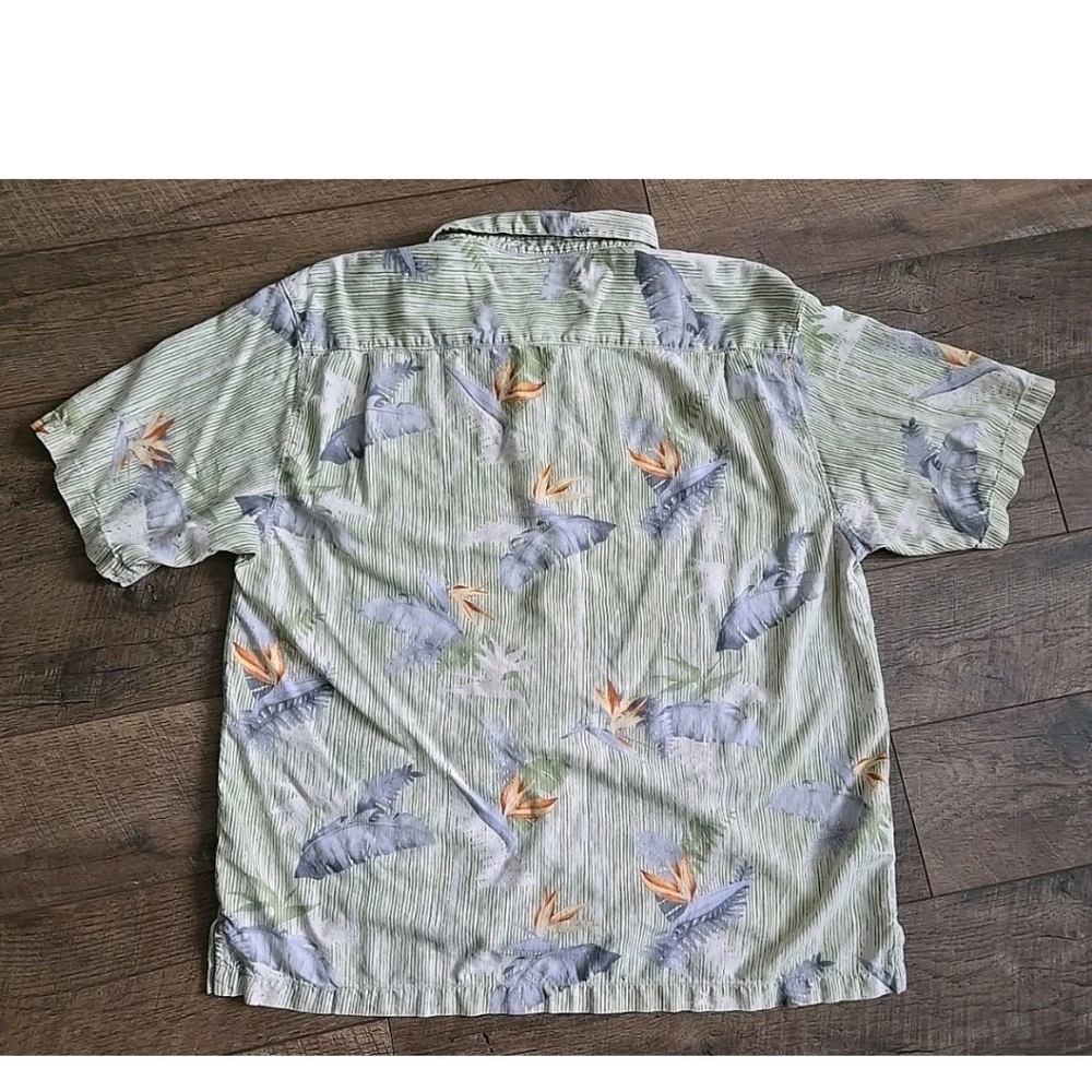 Tommy Bahama Silk Hawaiian Tropical Men's Size XL Button Shirt Short Sleeves - Picture 8 of 9
